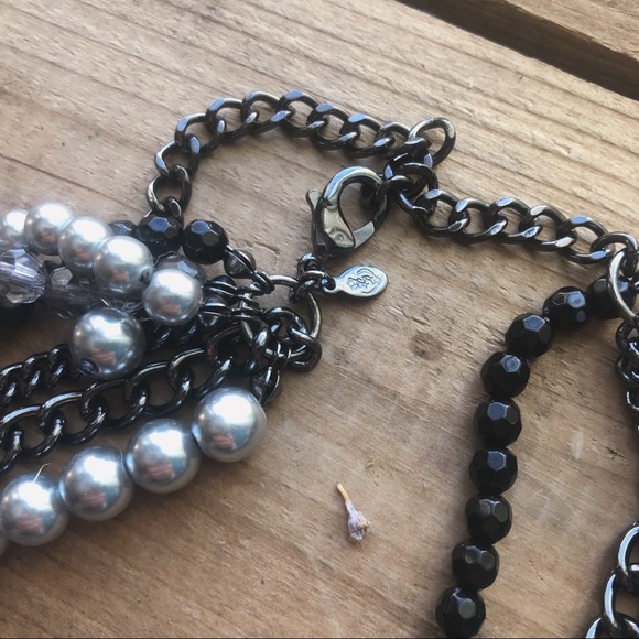 Luxury Multi Layer String Twist Faux Pearl Choker - Picture 3 of 6